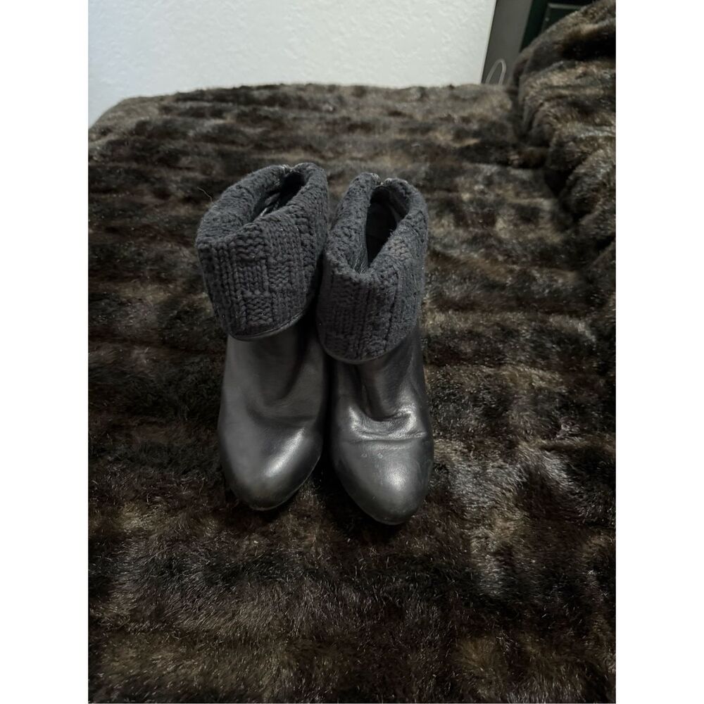 $140 UGG Australia 6.5 Booties Dandylion Tres Black Leather Knit‎ Ankle 1008755
